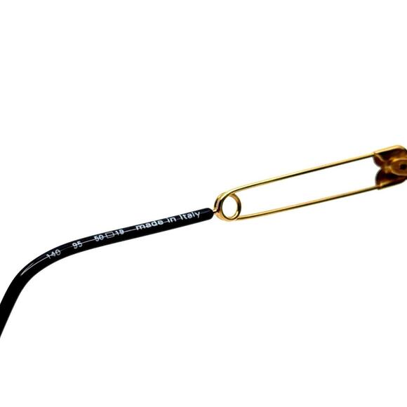 Moschino Vintage Sunglasses M06 95 - Picture 8 of 11